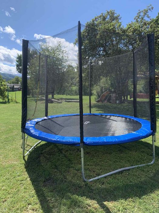 Батут дитячий з сіткою та драбинкою 140,183,252,312, 404 см