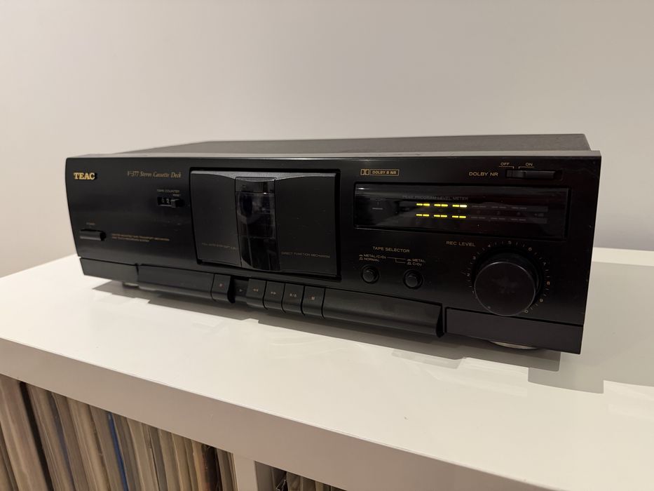 TEAC V-377