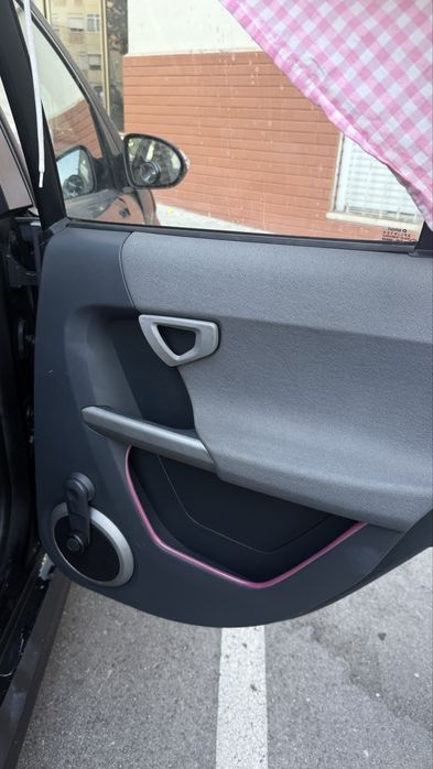 Carro económico e citadino | smart forfour