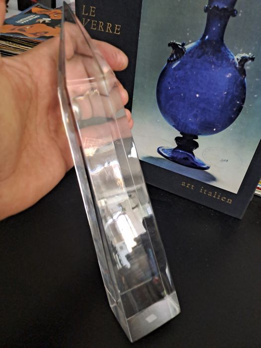 Obelisco em cristal