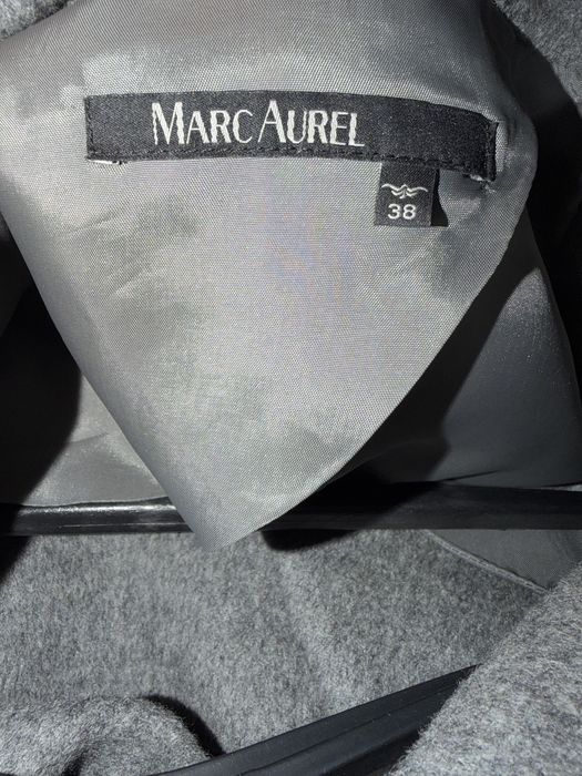 Пальто коротеньке Marc Aurel розмір 38/с