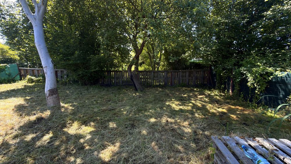 Dzialka ROD.  Ok300m2
