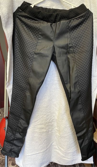 Продам костюм жіночий 46