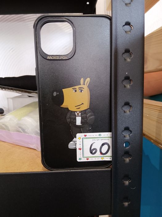 Etui do iPhone 13 pro od Mobilfox