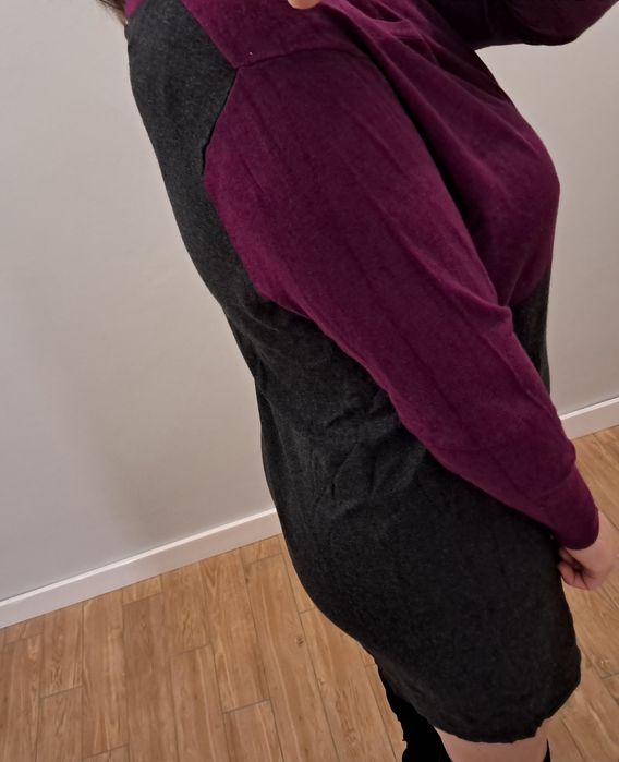 Jesienno zimowa sukienka sweterkowa dzianinowa długi sweter