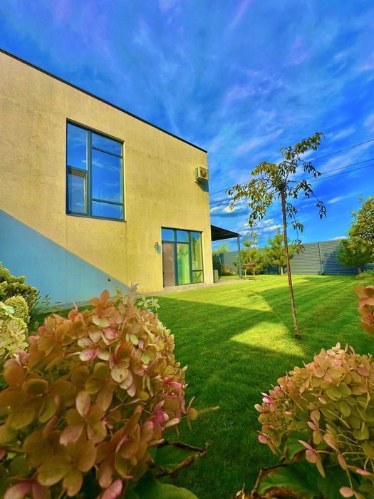 ПРОДАМ ДОМ. Днепр. «Золотые Ключи». 140 (м2). ЛЮКС.