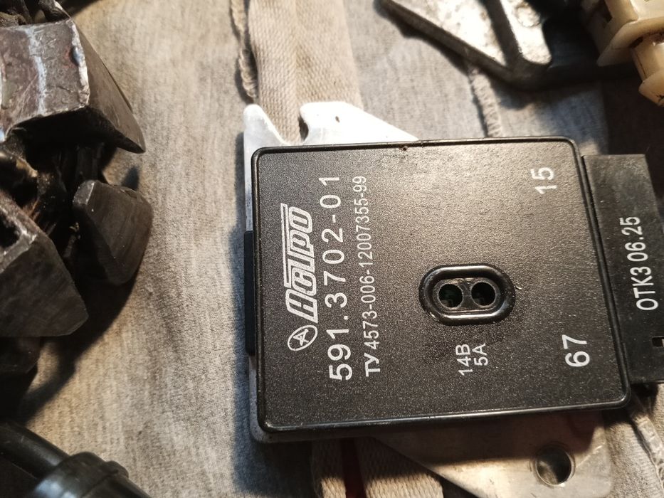 генератор та бсз запалення на яву 12в