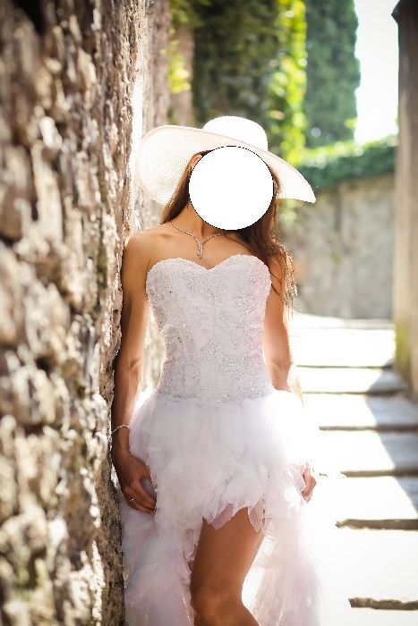 Suknia ślubna z trenem, bolerko