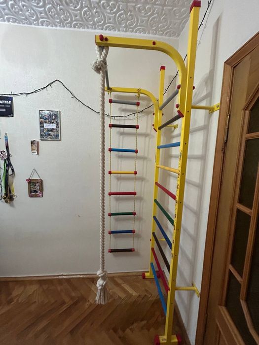 Стінка шведська(спортивна) дитяча