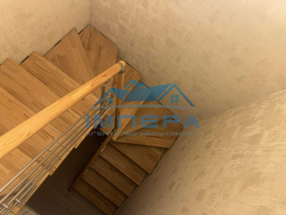 Пентхаус на Леваді