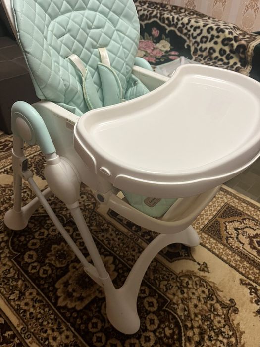 Продам стілець для годування