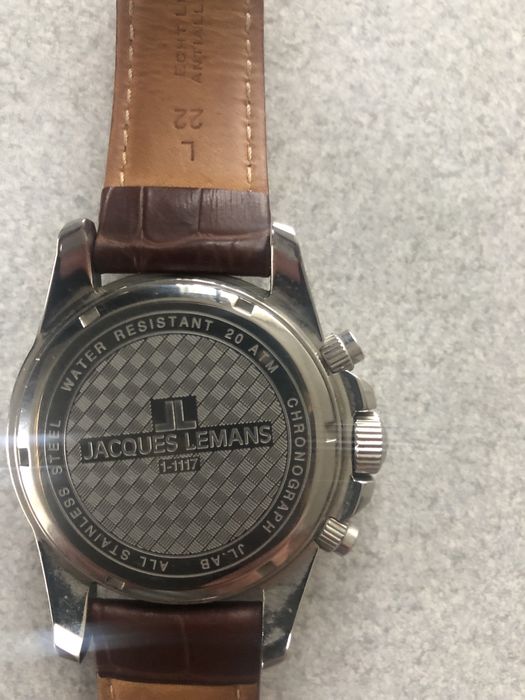 Годинник Jacques Lemans