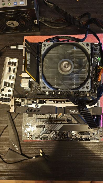 Комплект s1200 i9 10850k Asus Z490+(WI-Fi) RAM 64gb ssd 500gb