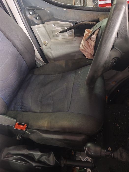 Fotel kierowcy pneumatyczny Iveco daily 14-
