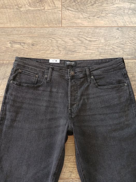 Джинси  Jack Jones р W36 L34 ціна 1000 гр, орігінал,  нові