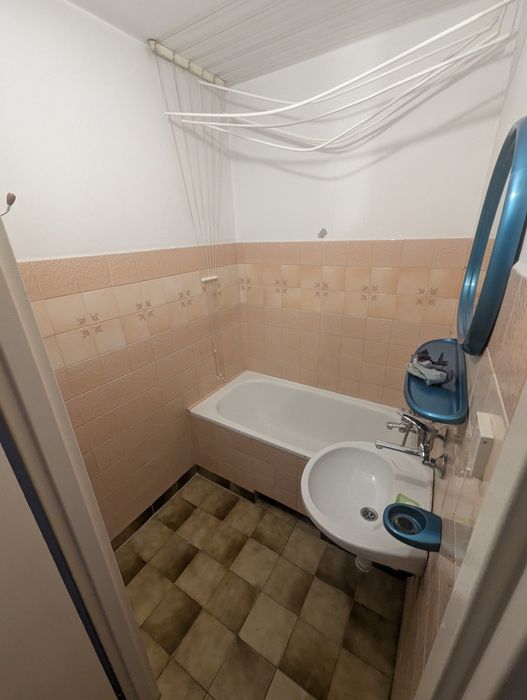 Sprzedam mieszkanie 48 m2 parter