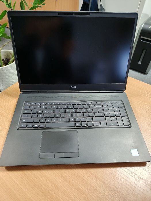 Laptop Dell Precision 7750  Xeon W-10855M, 32GB RAM, SSD 512GB, NVIDIA Quadro RTX4000 8GB