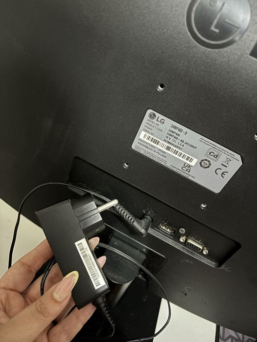 Monitor LG preto