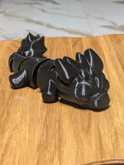 Іграшковий дракон