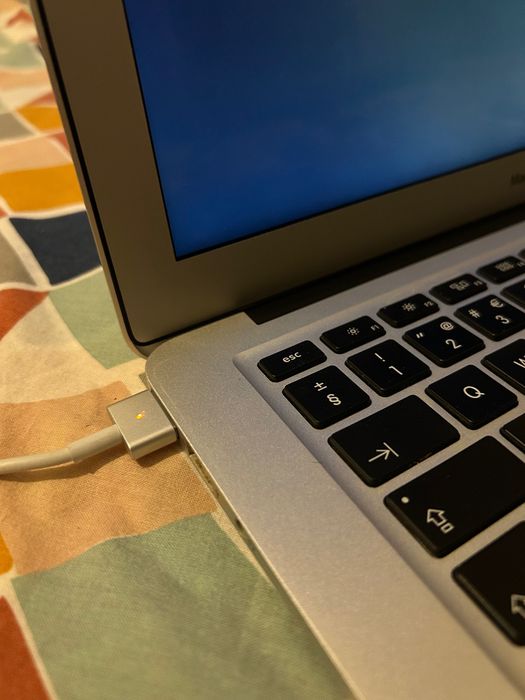 Macbook air A1466 13 polegadas