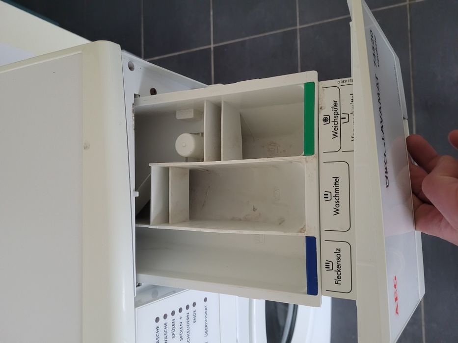 Sprzedam pralkę firmy AEG z możliwością dostawy