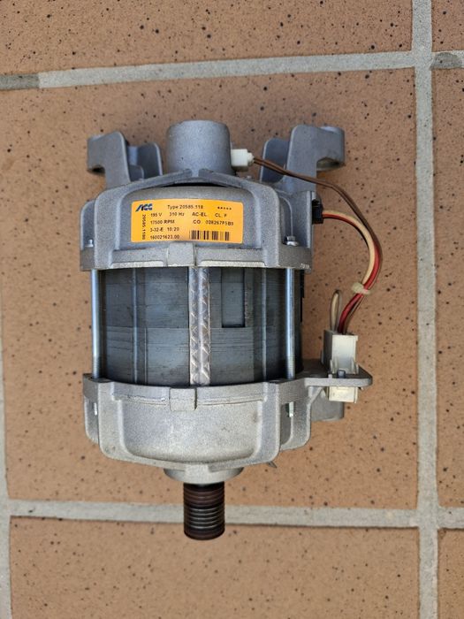 Motor ariston qxxf 149