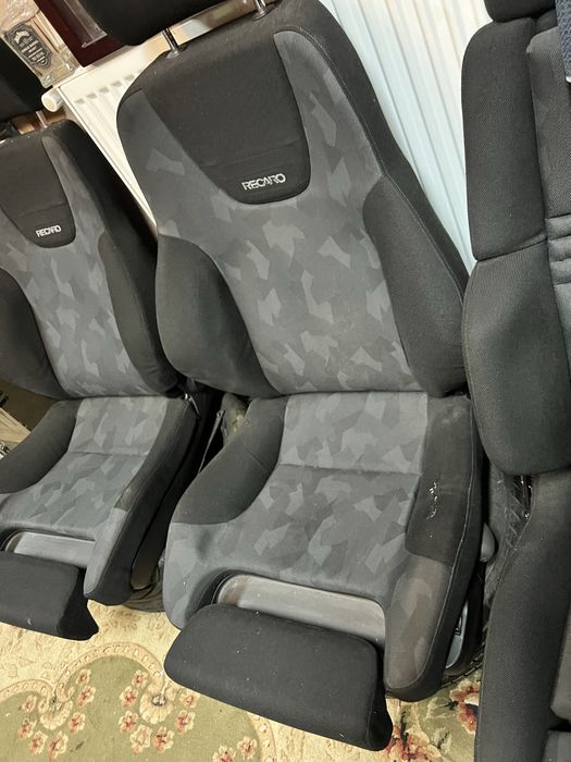 Recaro prawy i lewy pompowane fotele niskie