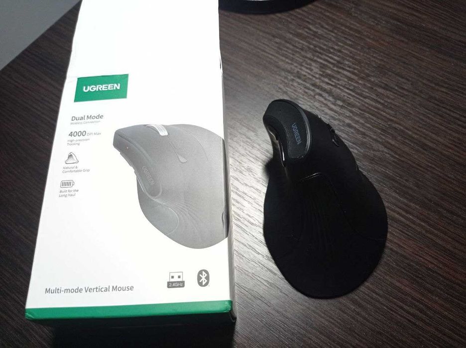 Вертикальна миша UGREEN MU008