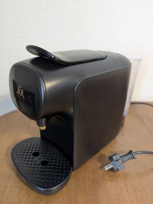 Кавоварка капсульна Philips  L'OR Barista Sublime.Кофемашина