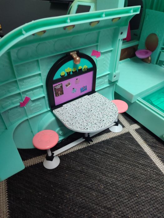 Кемпер Lol, машина лол, автобус lol