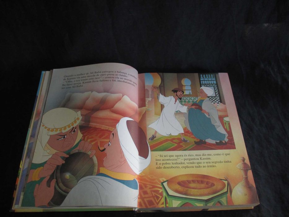 Livro Tesouro de Contos Van Gool Majora