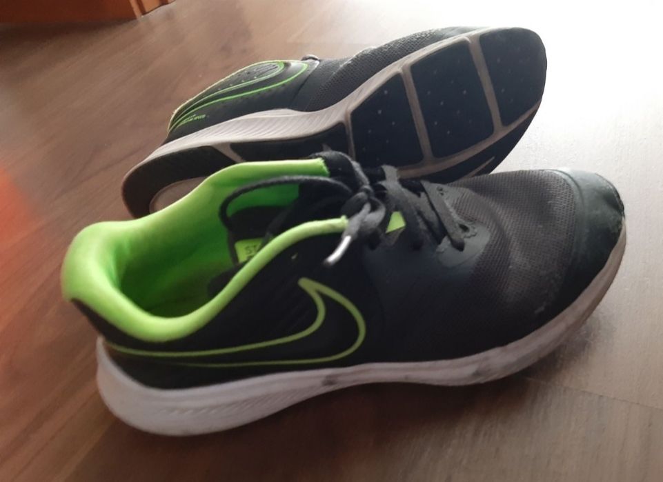 Sapatilhas Nike 37,5 de rapaz