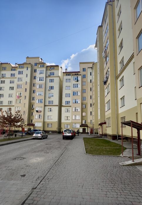 Оренда приміщення вільного призначення по вул. Яблунева, район Каскад.