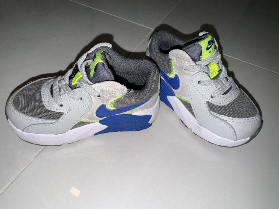Buty adidasy Nike airmax r. 21