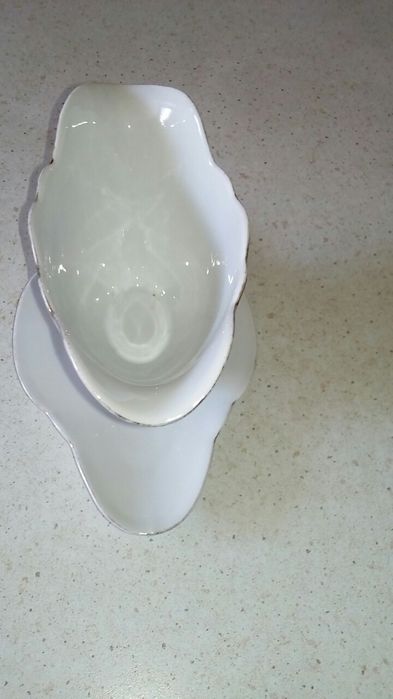 Sosjerka z porcelany