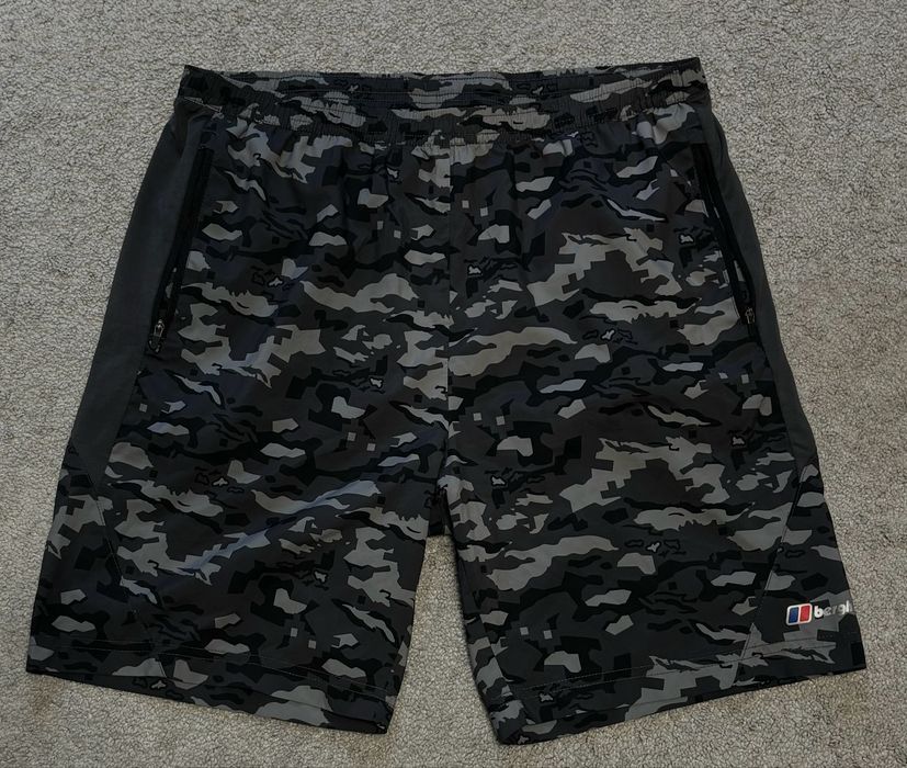 Шорты..Berghaus.Nike.Adidas.оригинал.M