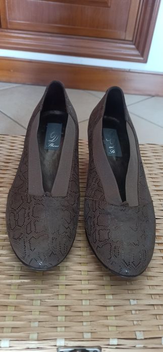 Sapatos em pele  38