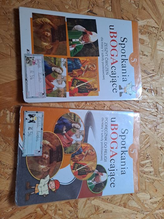 Książka i ćwiczenia do religii klasa 5