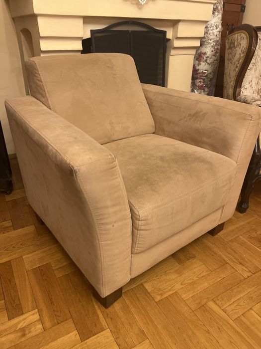 Fotel beżowy łódź