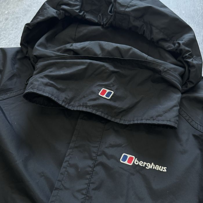 Вітровка berghaus