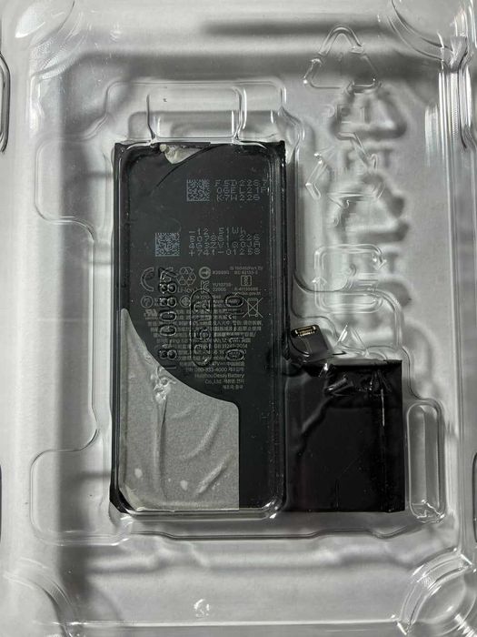 Оригінальна батарея для iPhone 14 Pro A2866 OEM Original