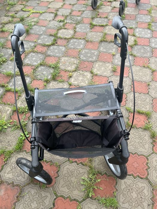 інвалідні ходунки