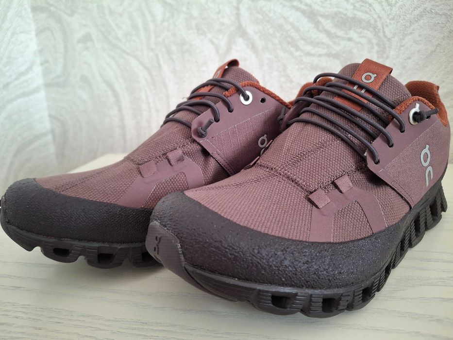 Кросівки On Cloud Dip Нові 37,5р.