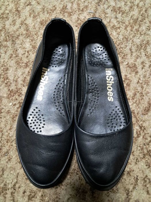 Шкіряні балетки (човники)