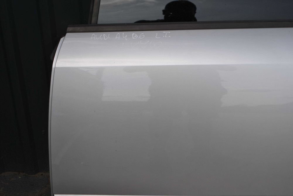 Drzwi lewy tył Audi A4 b6 LY7W