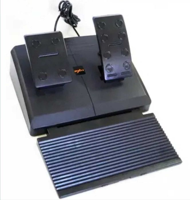 Кермо на дві педалі