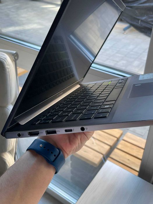 Стильний і сучасний ноутбук ASUS S433E.