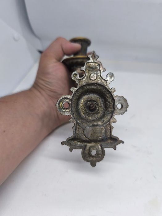 Латунный настенный подсвечник на одну свечу латунь бронза бронзовый