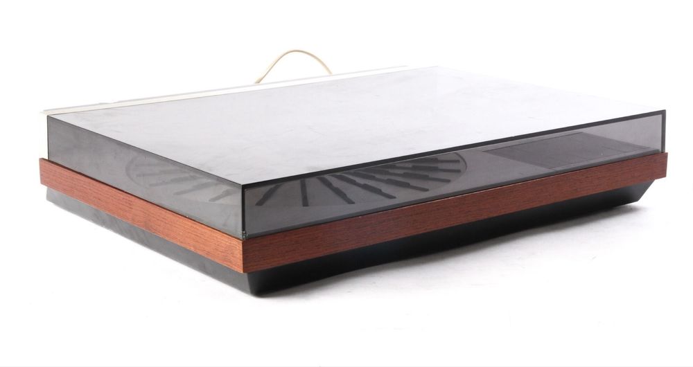 Bang & Olufsen Gramofon  Beogram 4004