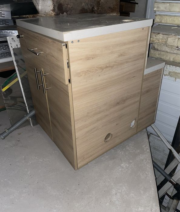 Стіл стільниця..